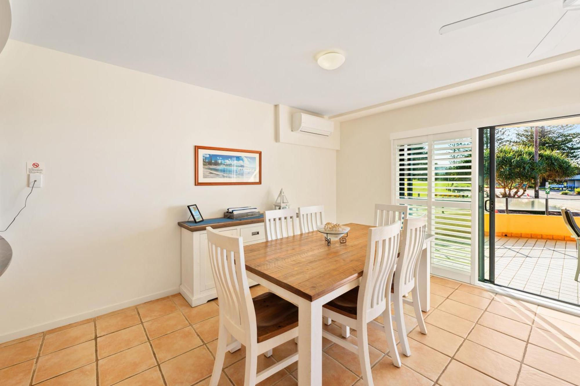 Aparthotel The Cove Yamba